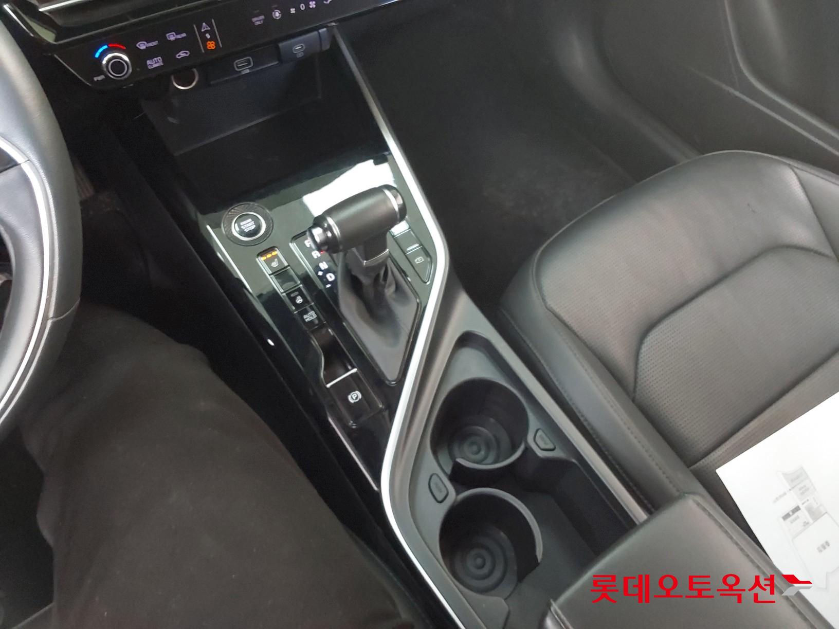 Kia Niro Hybrid id 3628831 из Кореи 33