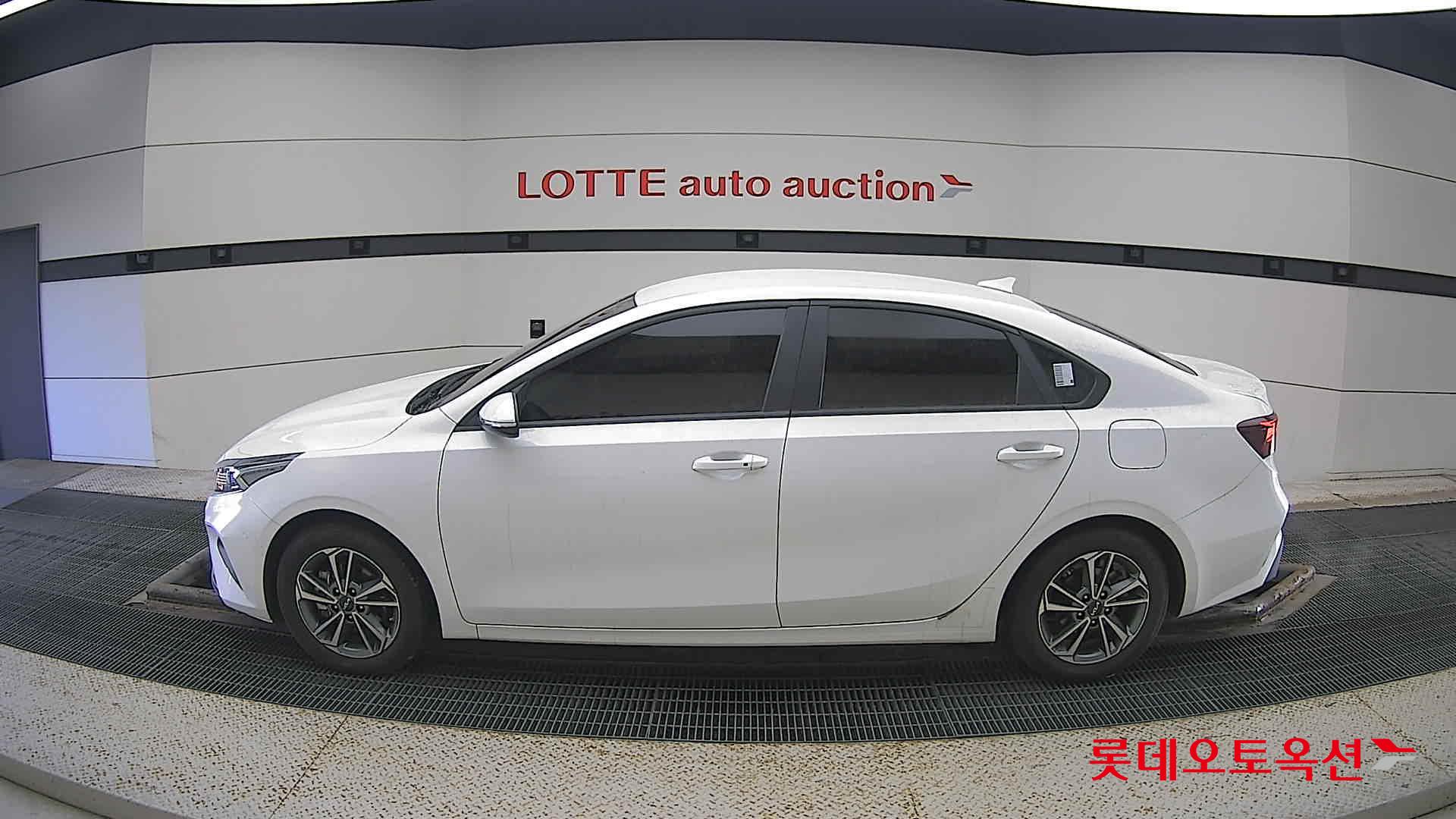 Kia K3 id 3633603 из Кореи 7