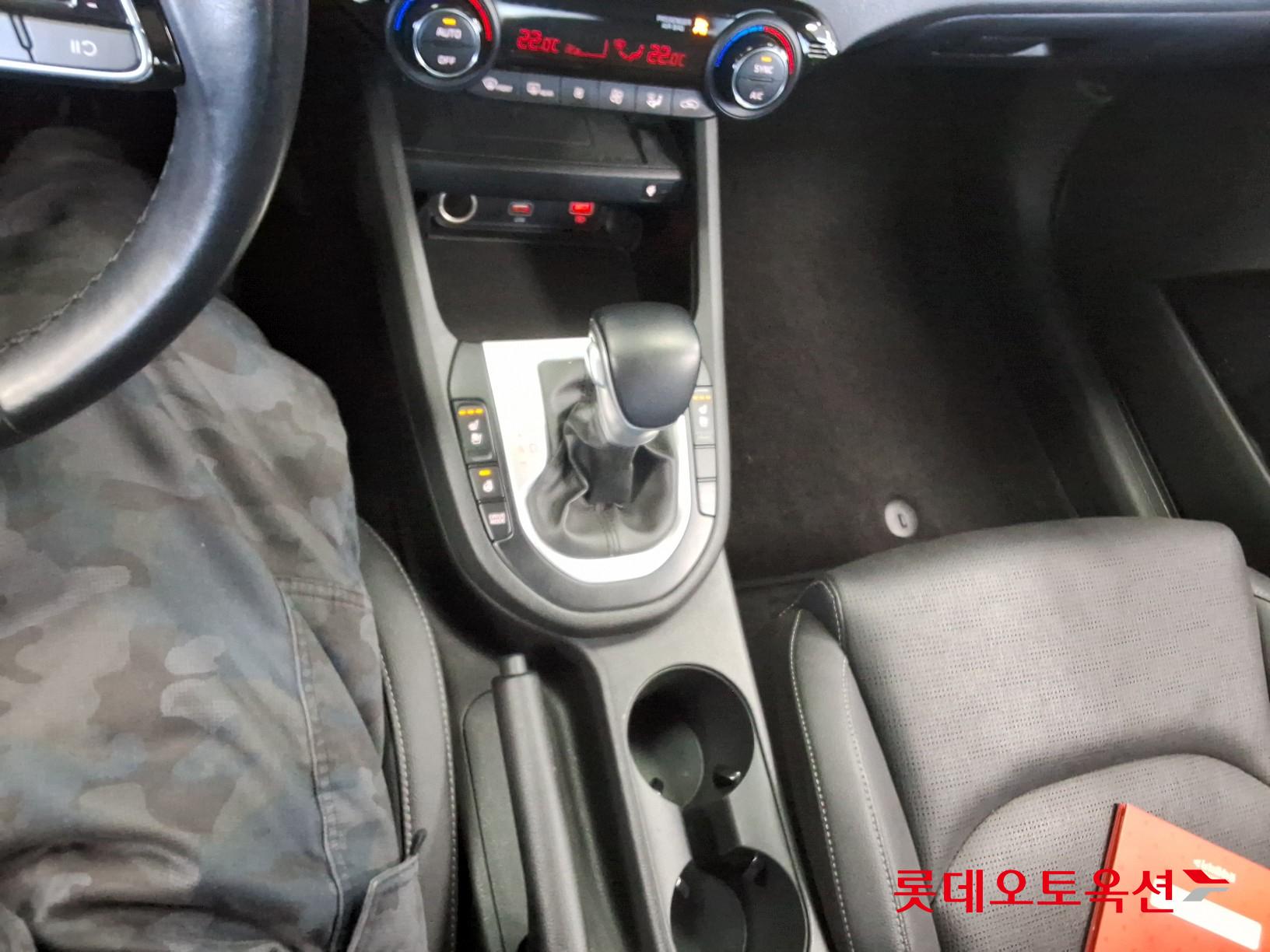 Kia K3 id 3633603 из Кореи 33