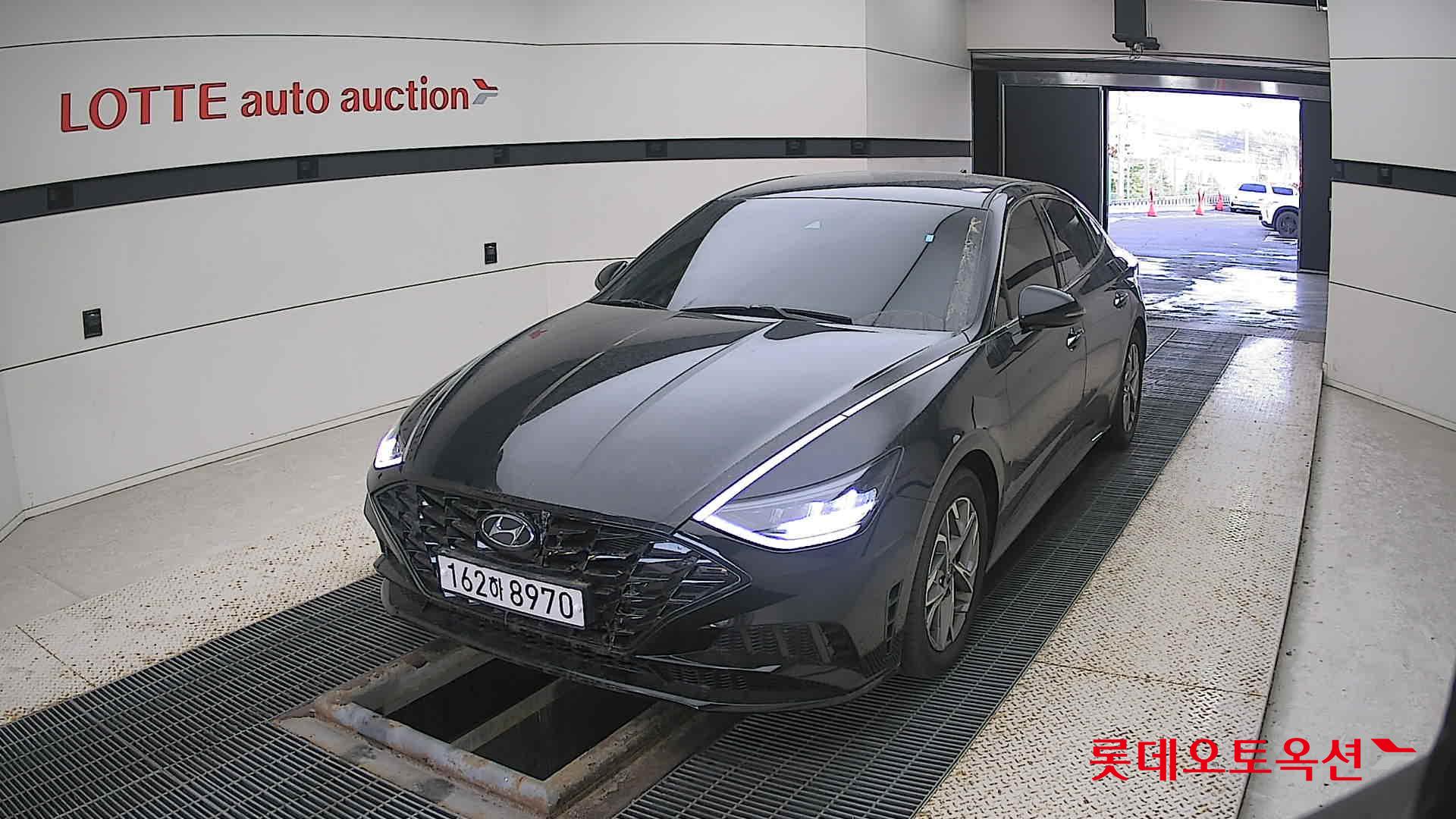 Hyundai Sonata 2022 Midnight Black Pearl из Кореи