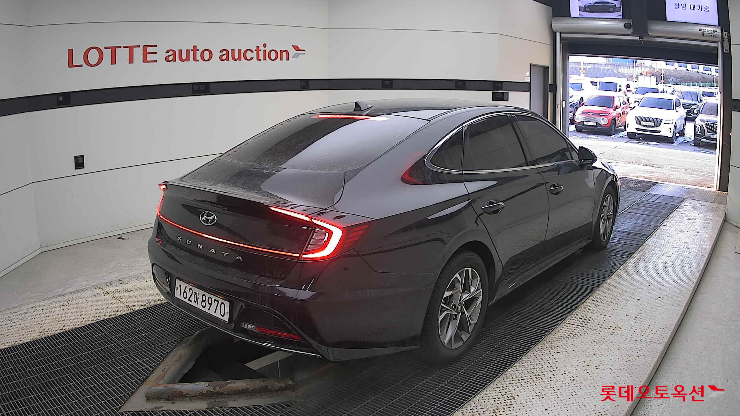 Hyundai Sonata 2022 Midnight Black Pearl из Кореи, фото 4