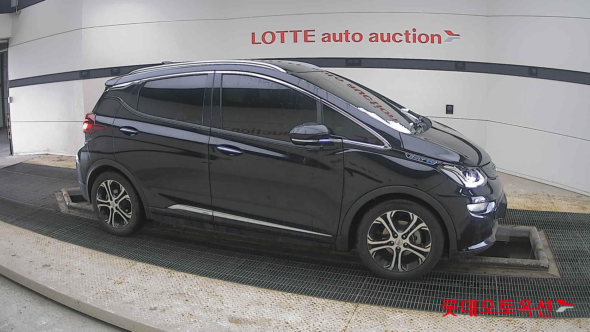 2021 - Chevrolet BOLT EV