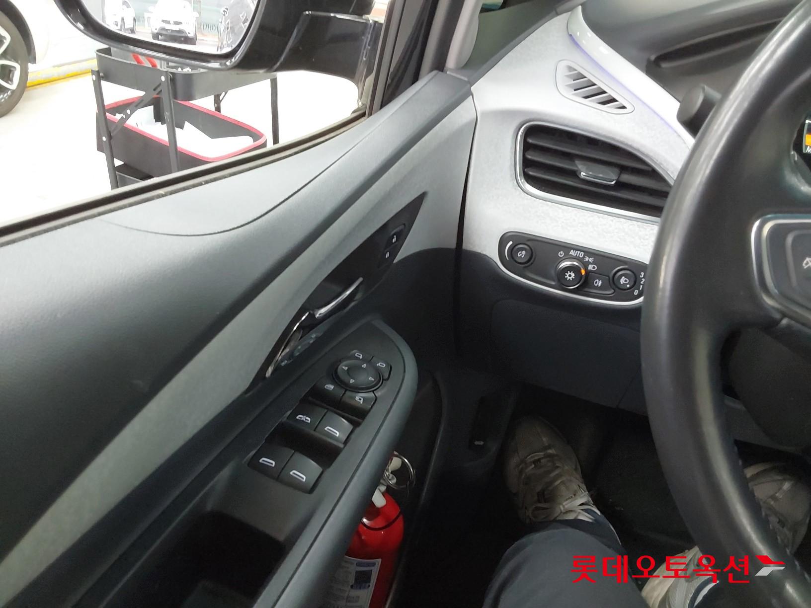 2021 - Chevrolet BOLT EV