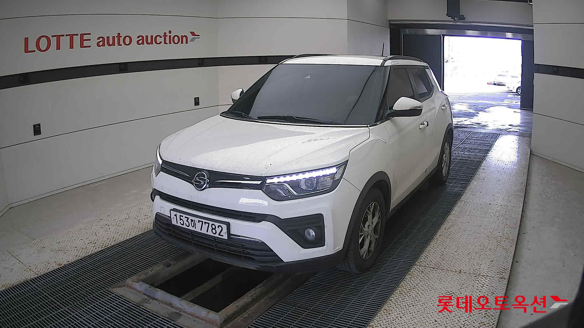 SsangYong Tivoli 2021 Grand White из Кореи
