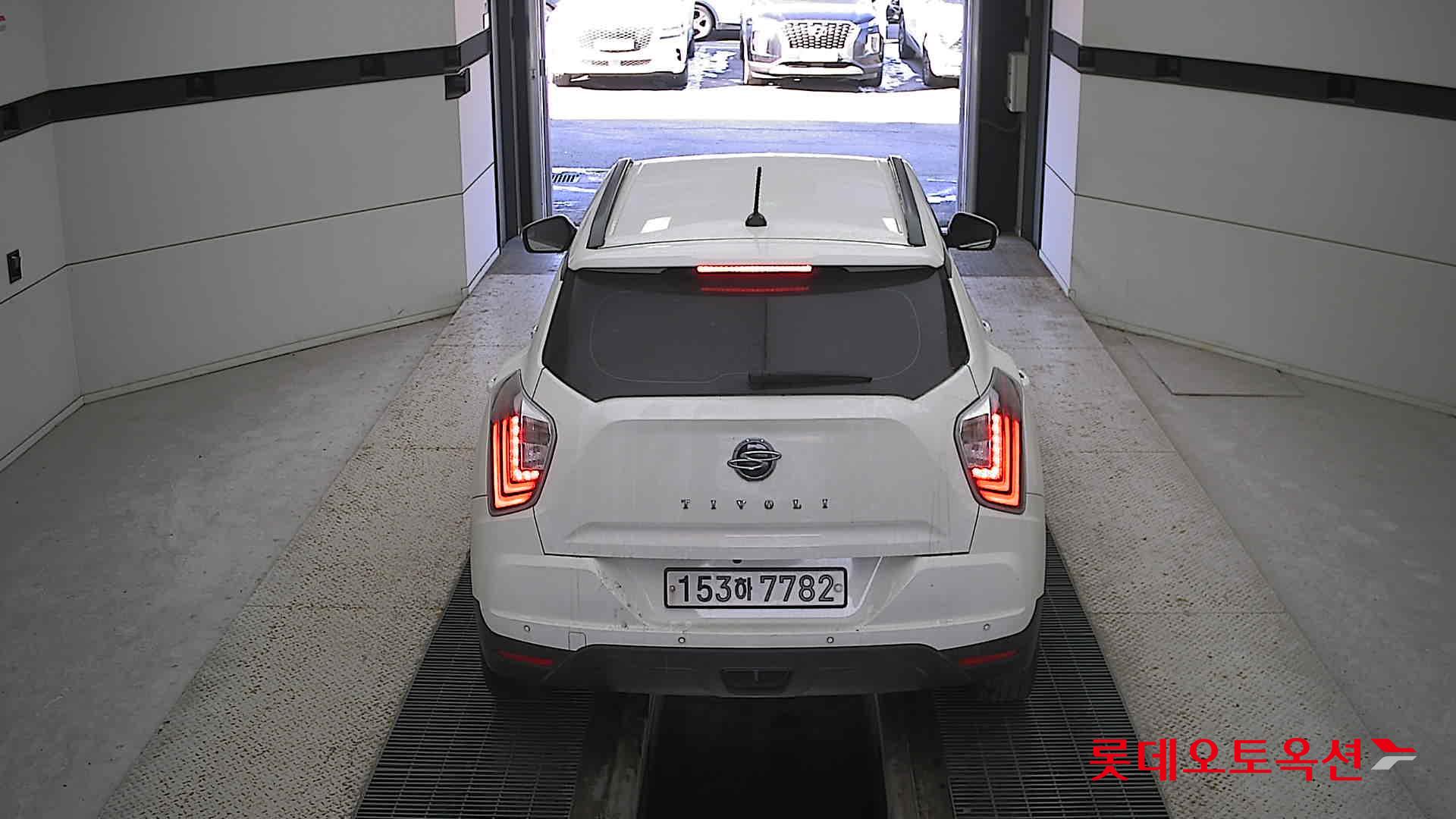 SsangYong Tivoli 2021 Grand White из Кореи, фото 5