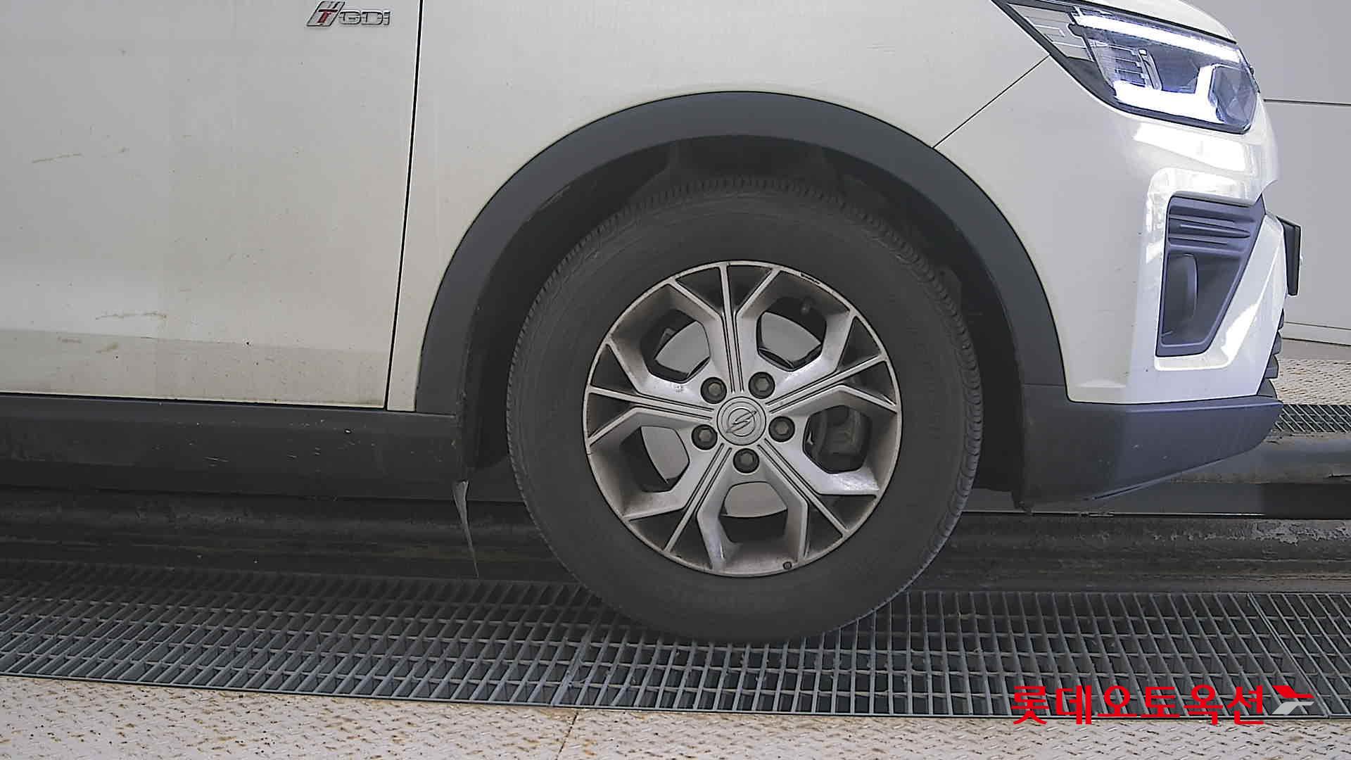 SsangYong Tivoli id 3628873 из Кореи 23