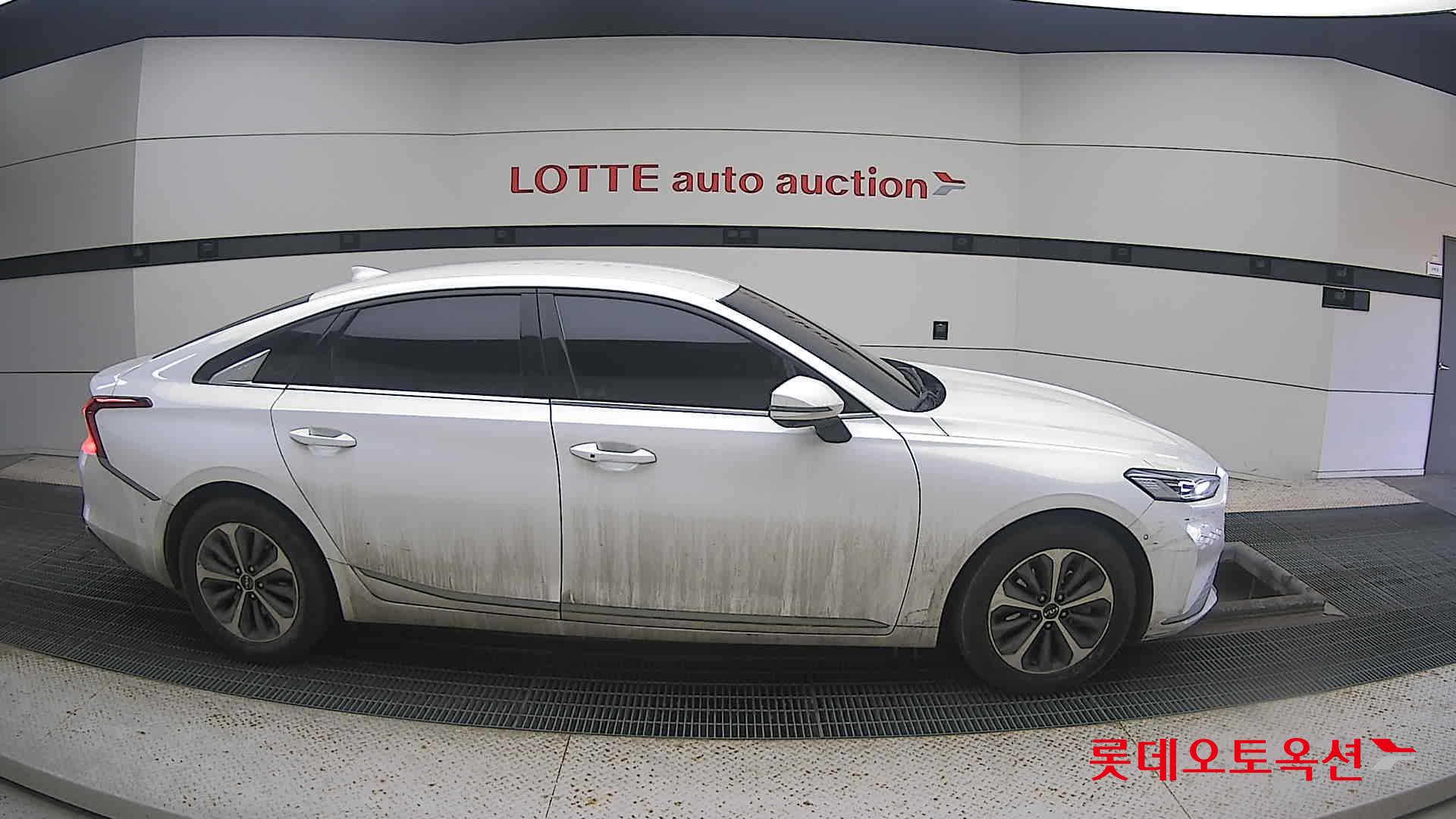 Kia K8 Hybrid 2022 Snow White Pearl из Кореи, фото 3