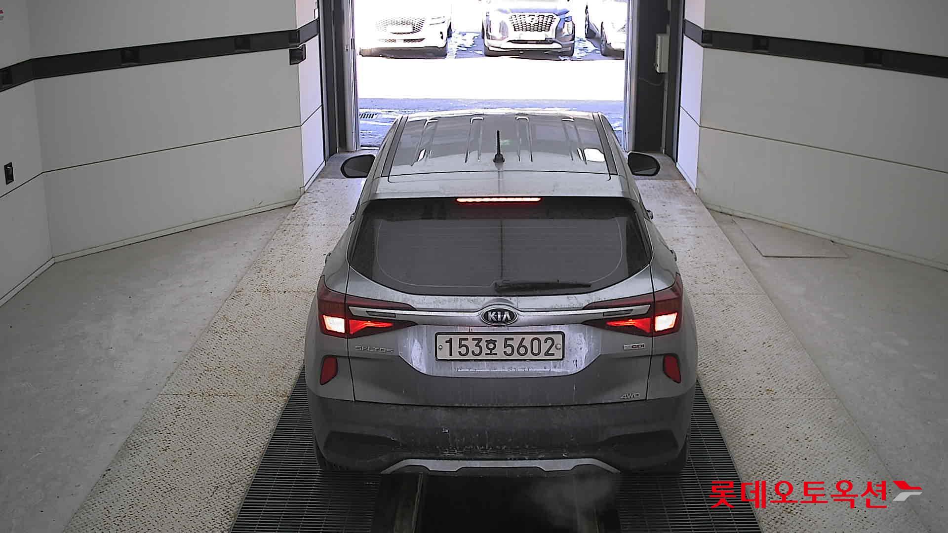 Kia Seltos 2021 Steelgray из Кореи, фото 5
