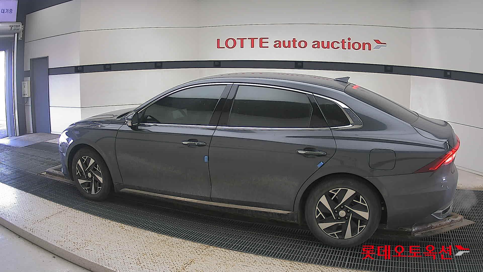 Hyundai Grandeur Hybrid id 3633552 из Кореи 11