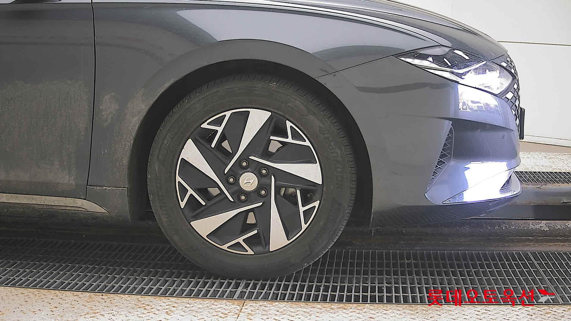 Hyundai Grandeur Hybrid id 3633552 из Кореи 23