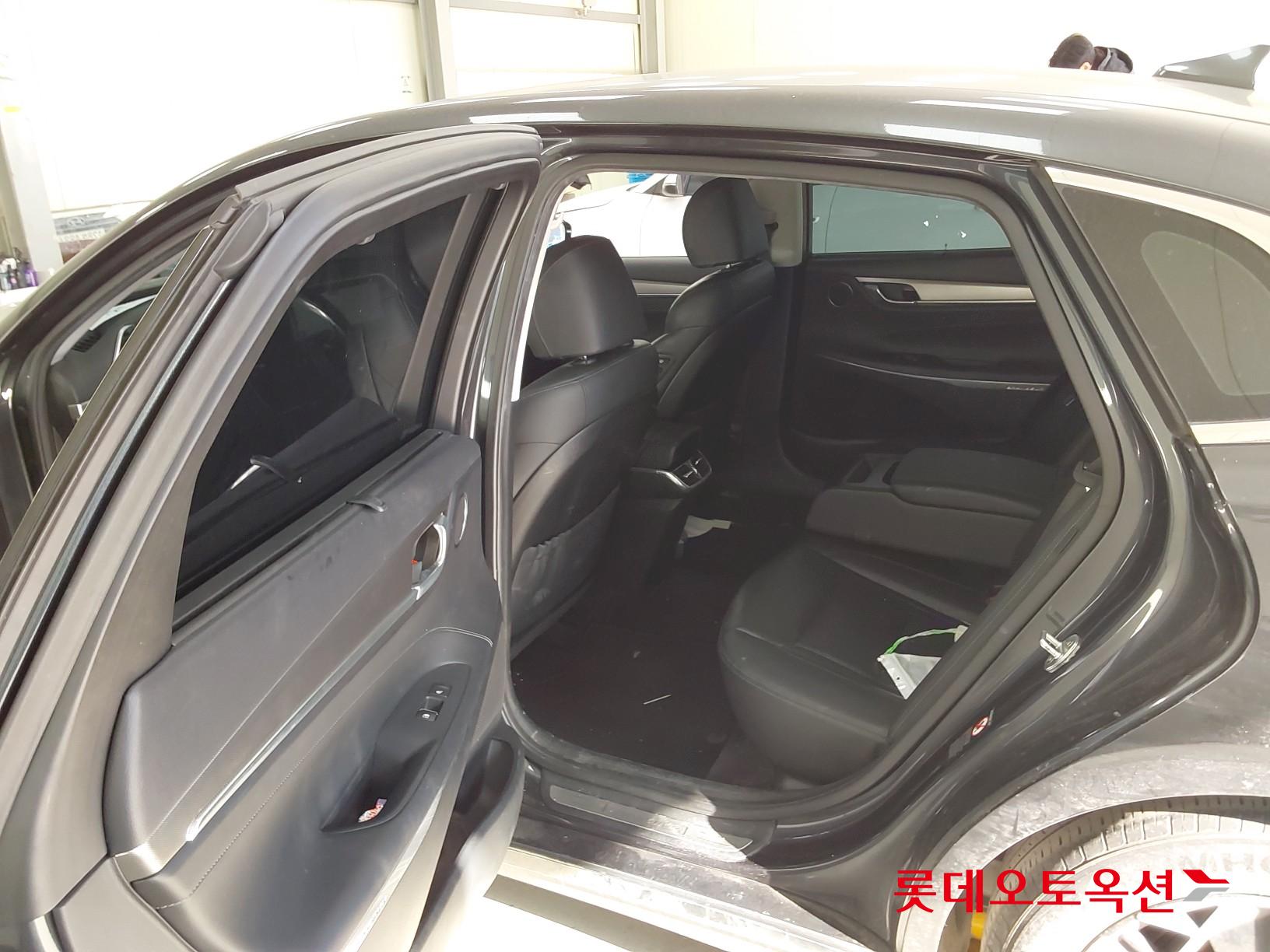 Hyundai Grandeur Hybrid id 3633552 из Кореи 37