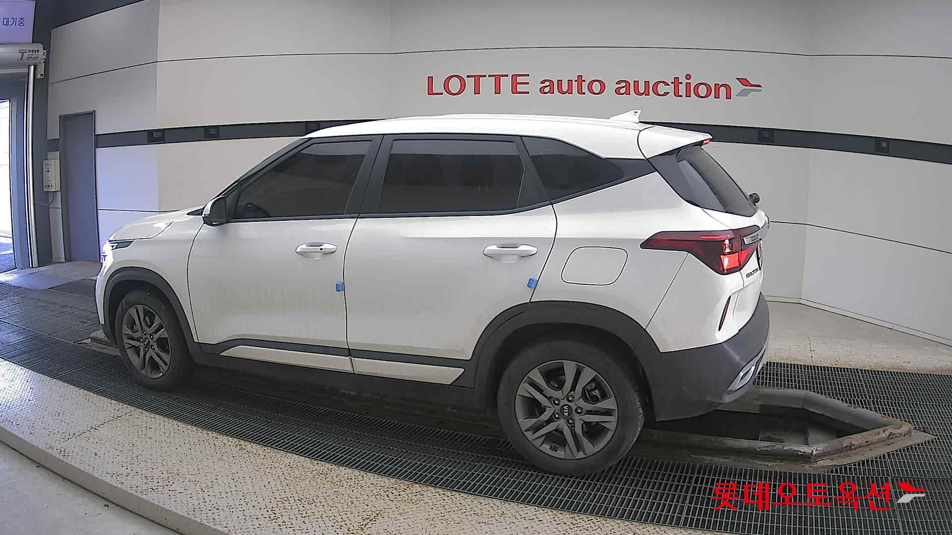 Kia Seltos id 3633656 из Кореи 11