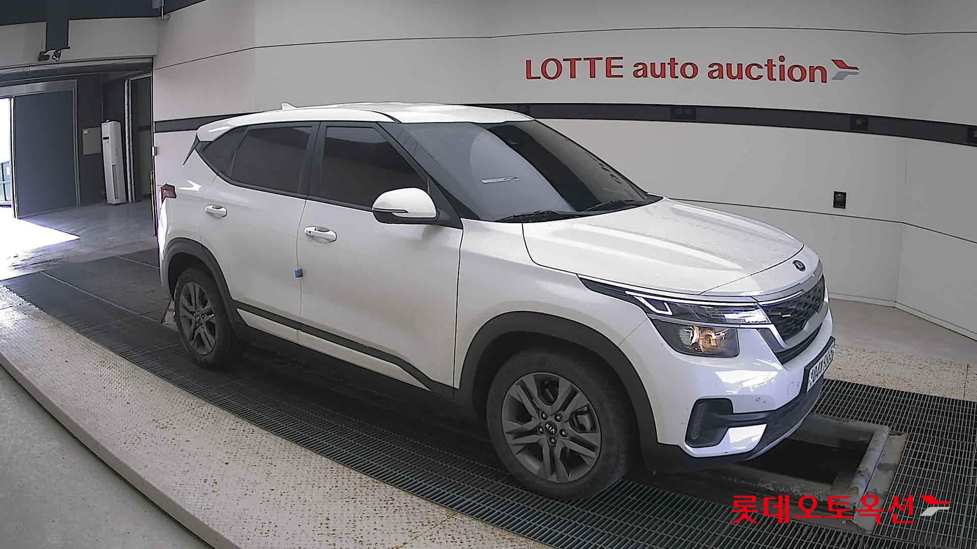 Kia Seltos id 3633656 из Кореи 16