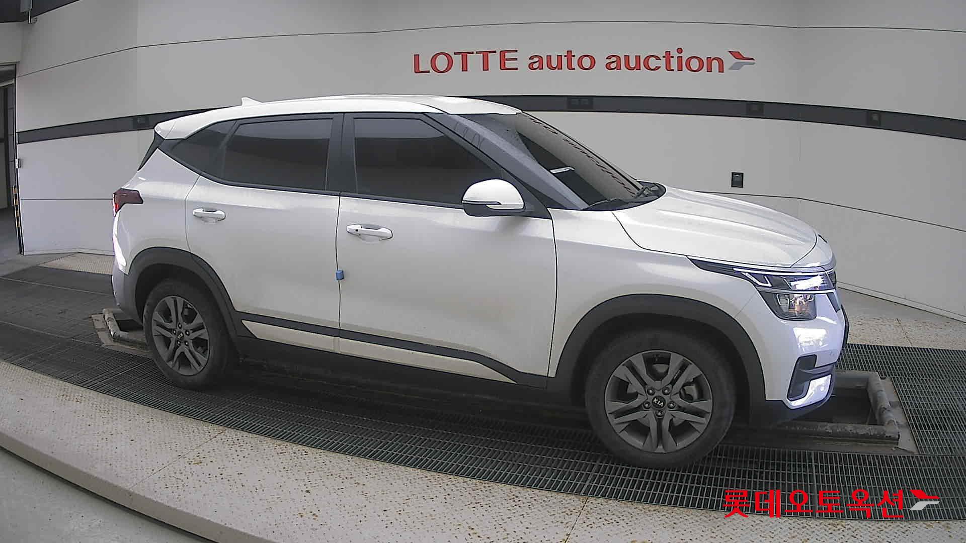 Kia Seltos id 3633656 из Кореи 17
