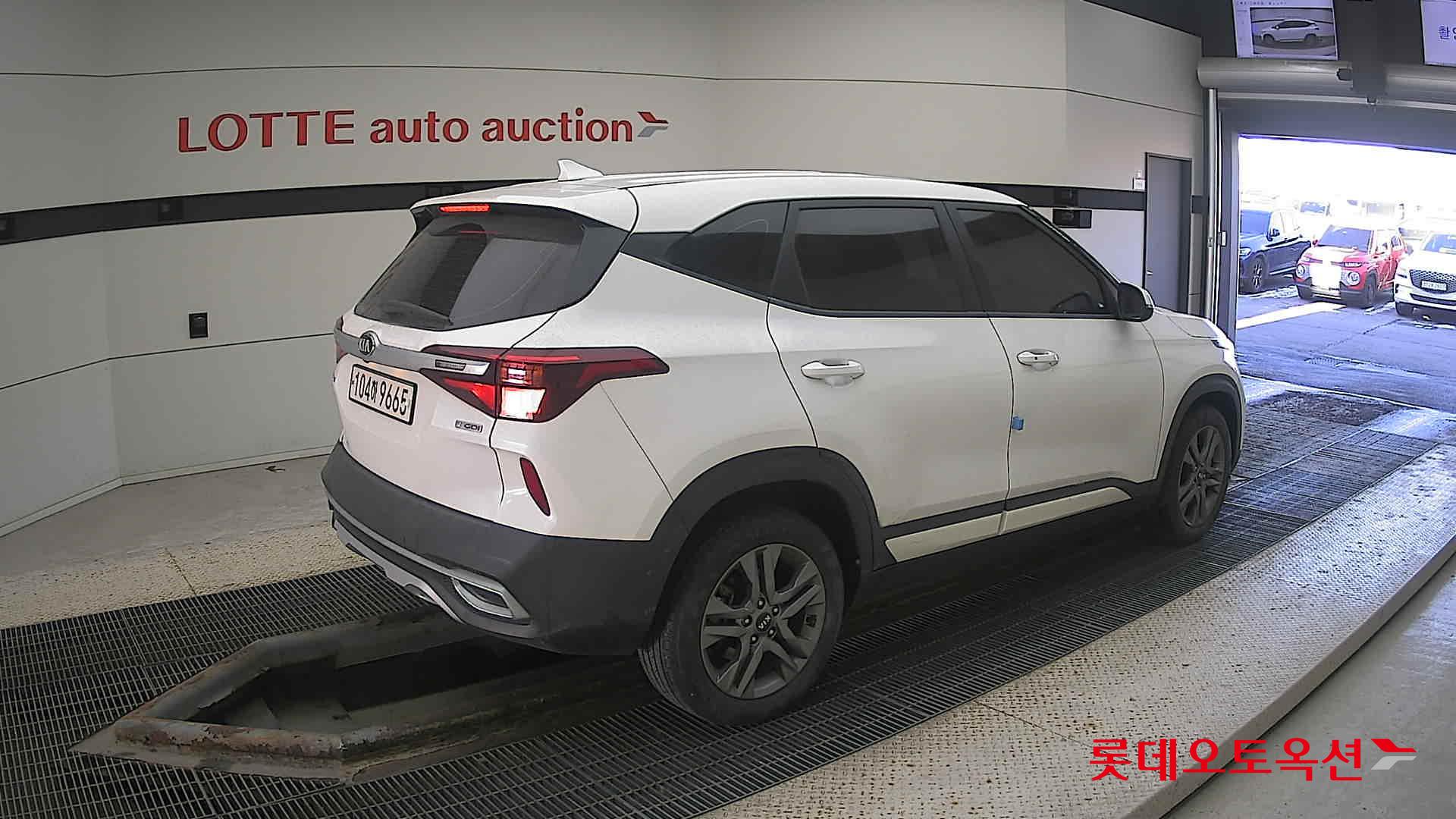 Kia Seltos id 3633656 из Кореи 19