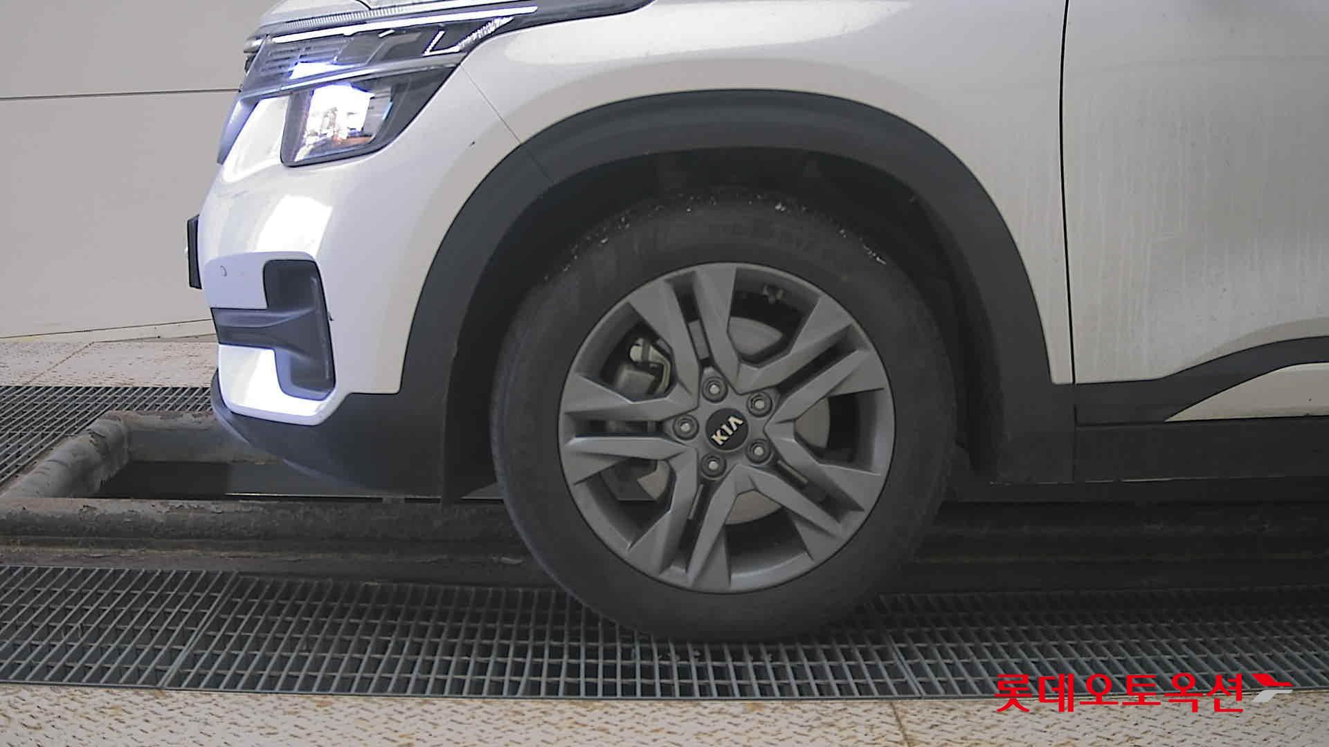 Kia Seltos id 3633656 из Кореи 21