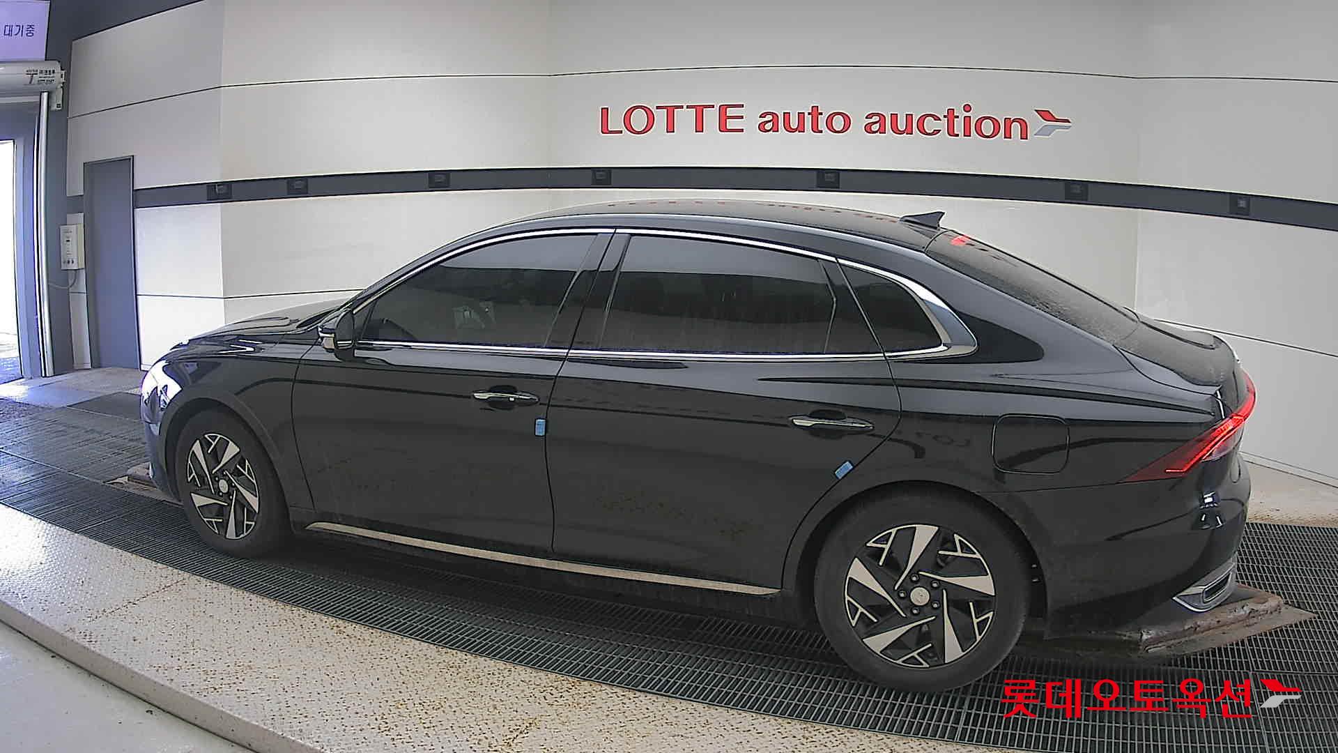 Hyundai Grandeur Hybrid id 3633556 из Кореи 11