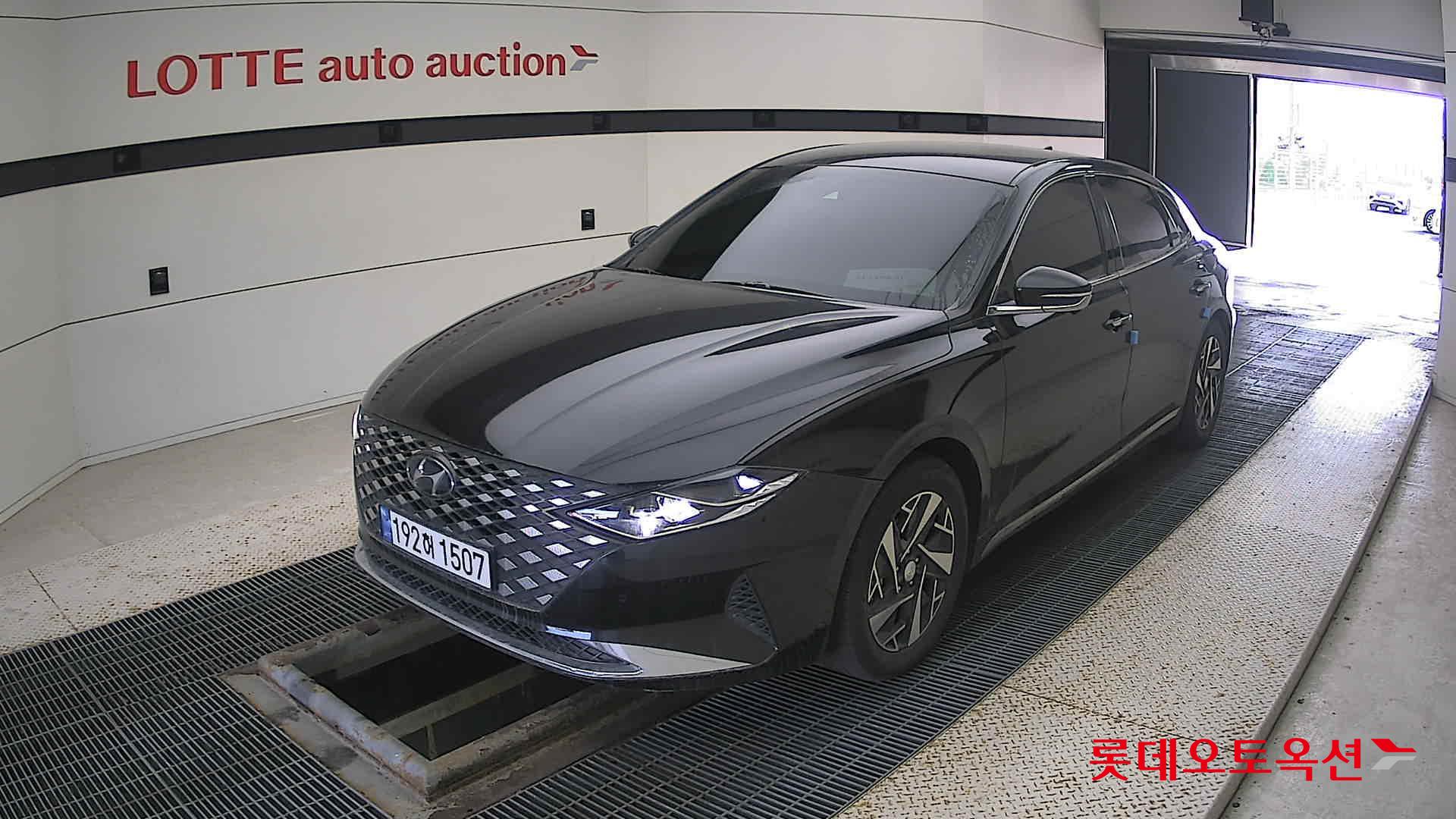 Hyundai Grandeur Hybrid id 3633556 из Кореи 14