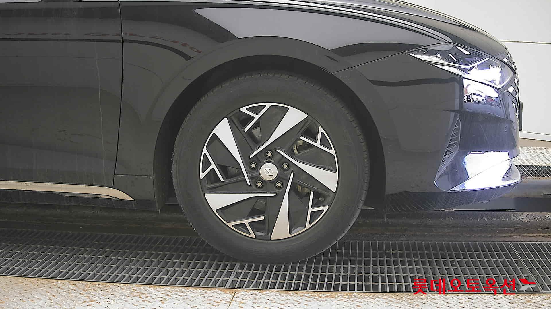 Hyundai Grandeur Hybrid id 3633556 из Кореи 23