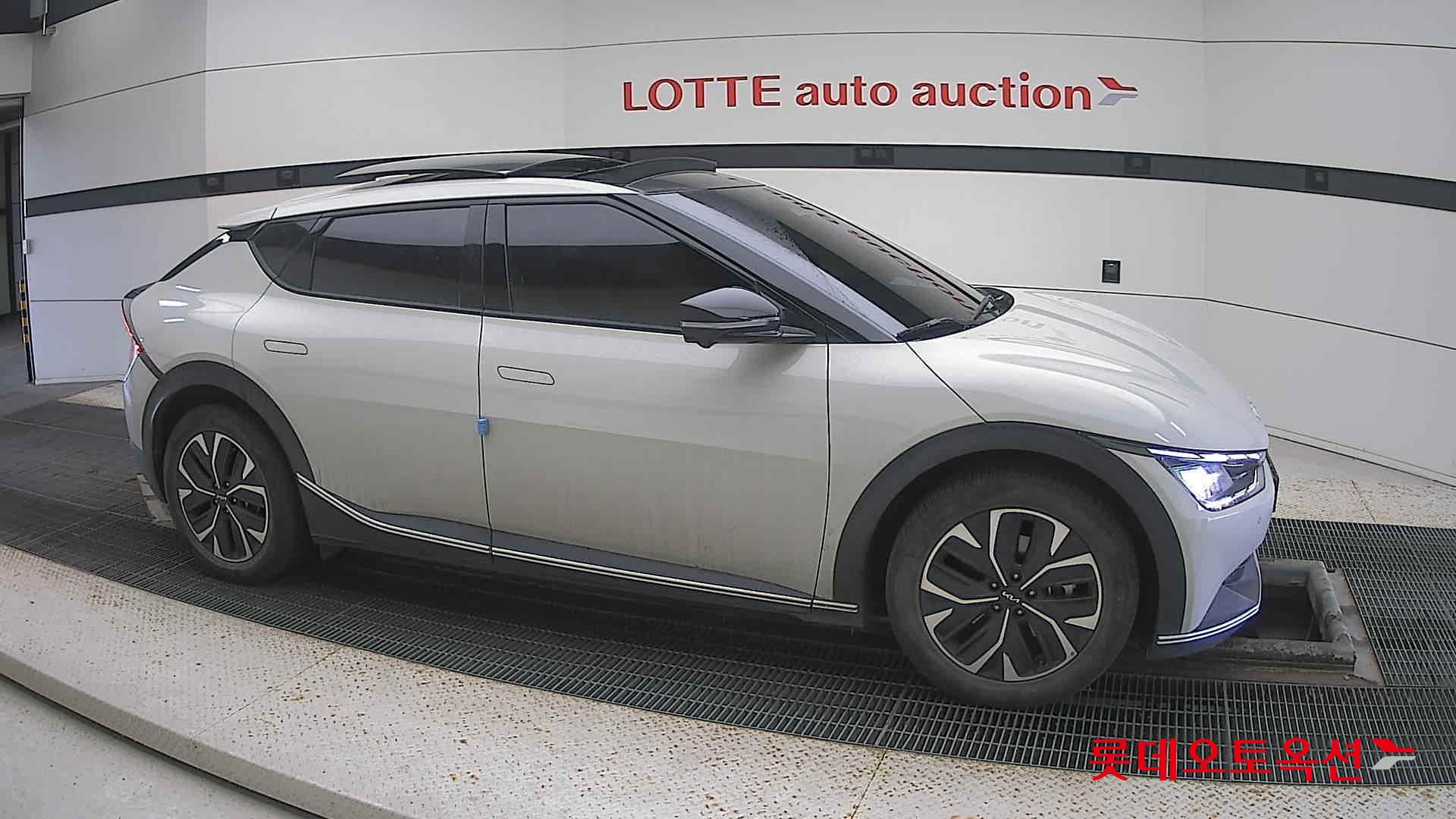 Kia EV6 id 3633666 из Кореи 17