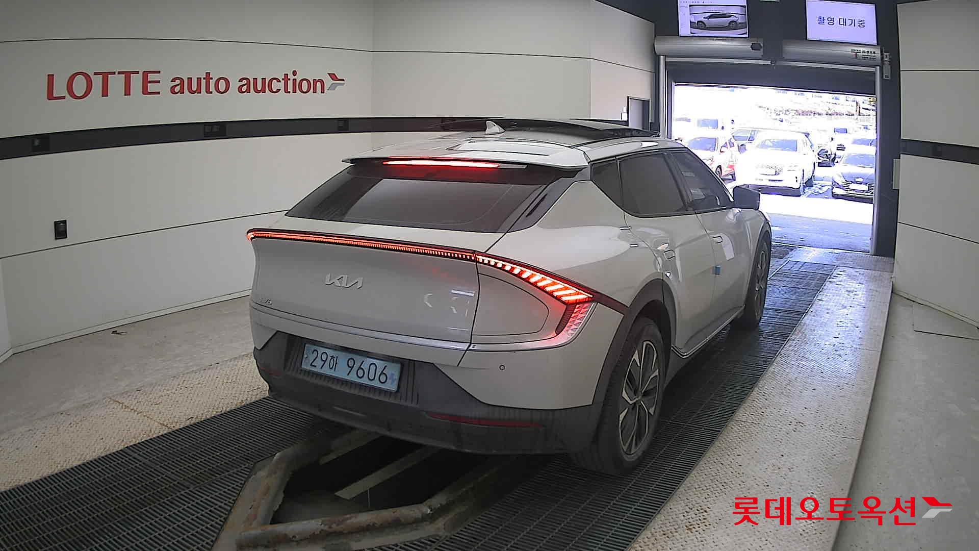 Kia EV6 id 3633666 из Кореи 20