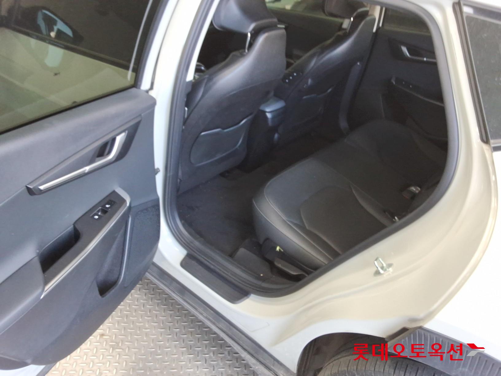 Kia EV6 id 3633666 из Кореи 36