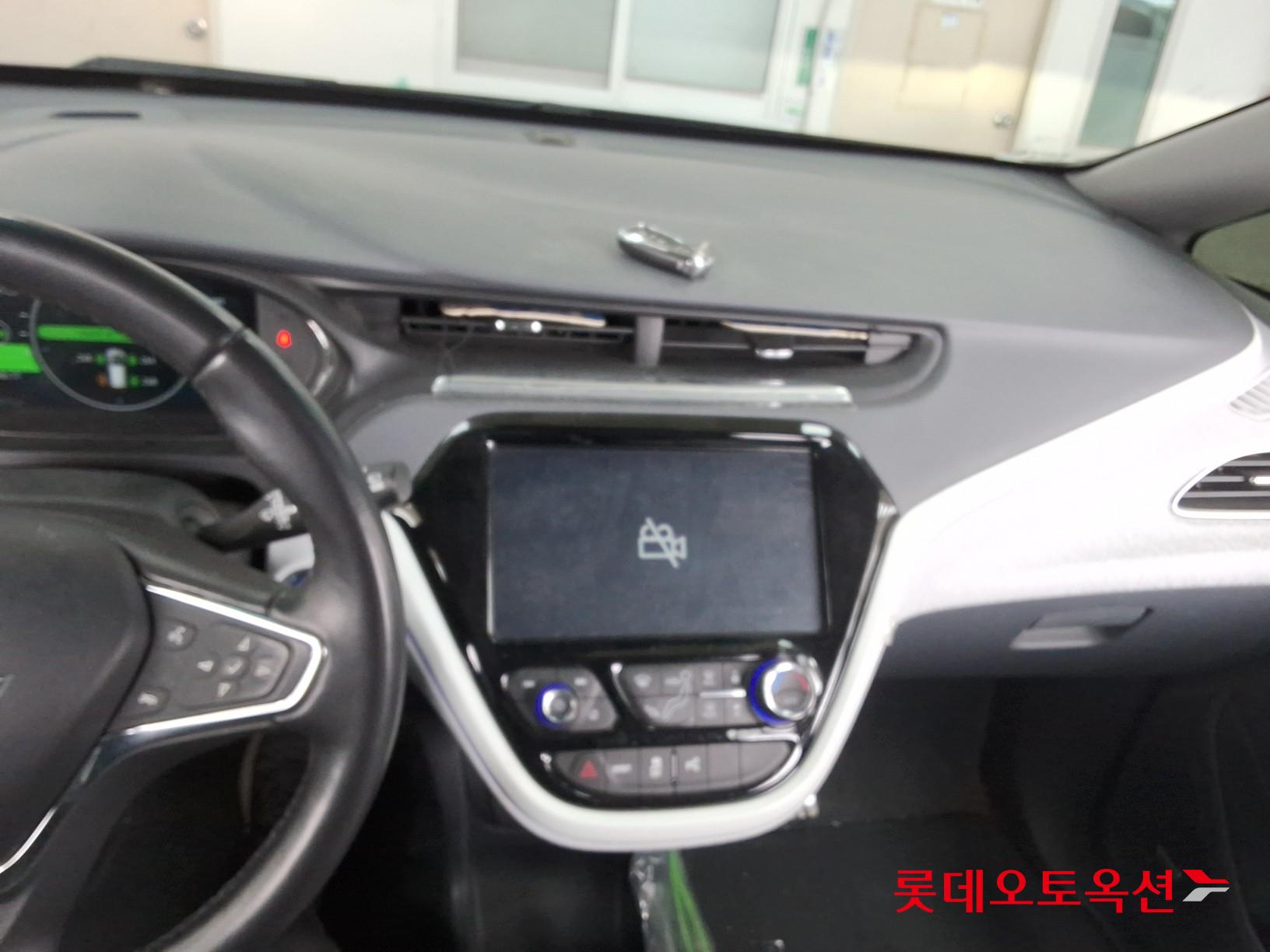 2021 - Chevrolet BOLT EV