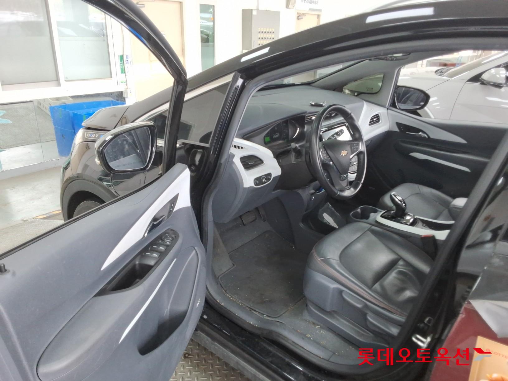 2021 - Chevrolet BOLT EV