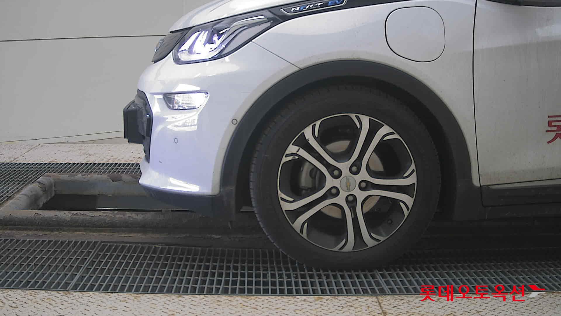 Korea G M Bolt (EV) id 3628852 из Кореи 21