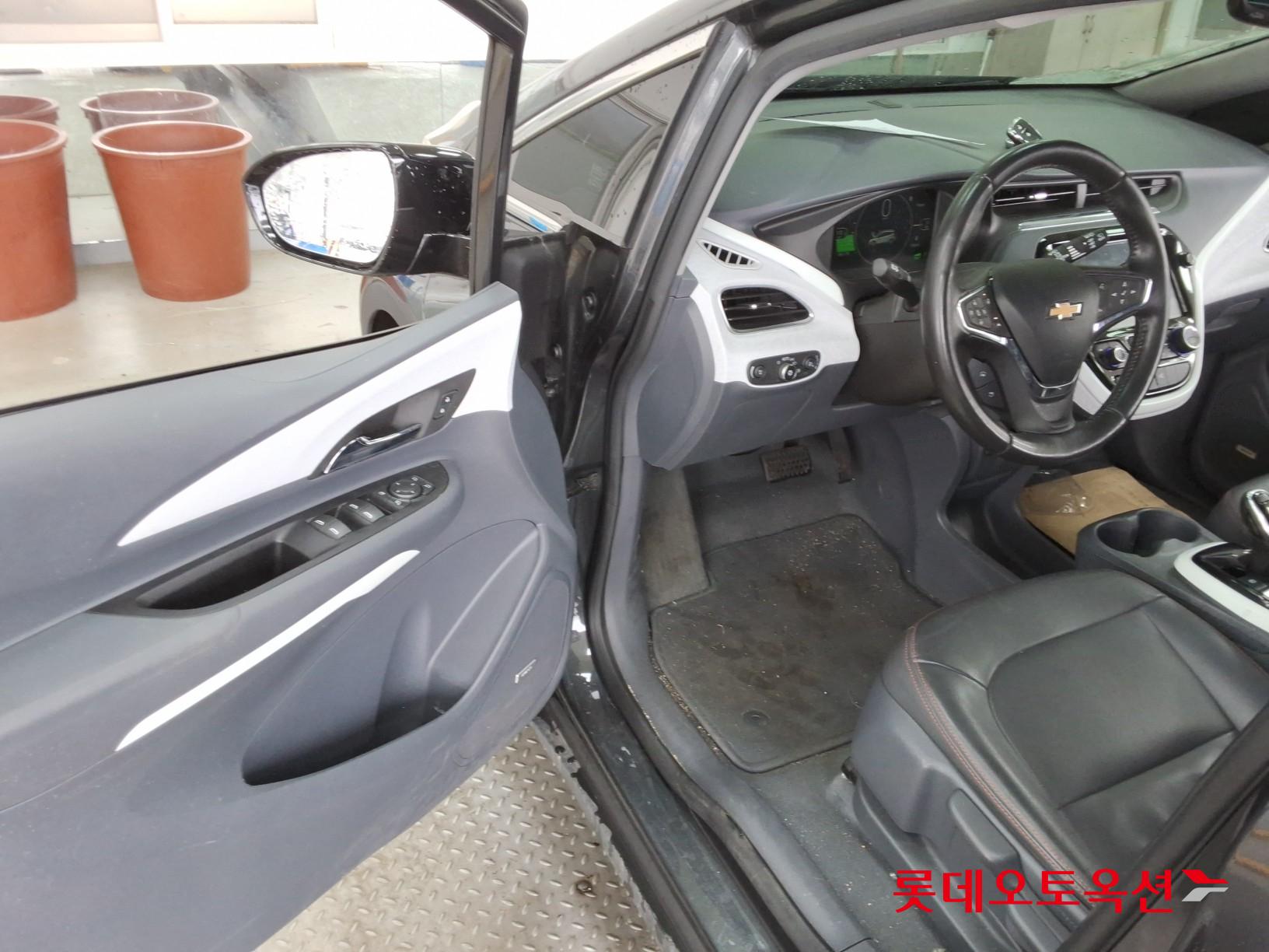 2021 - Chevrolet BOLT EV