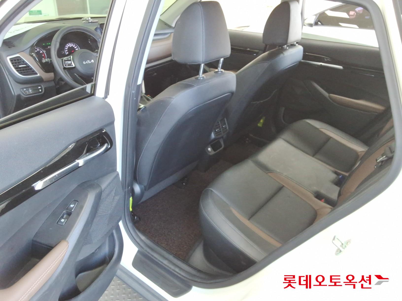 Kia Seltos id 3633649 из Кореи 36