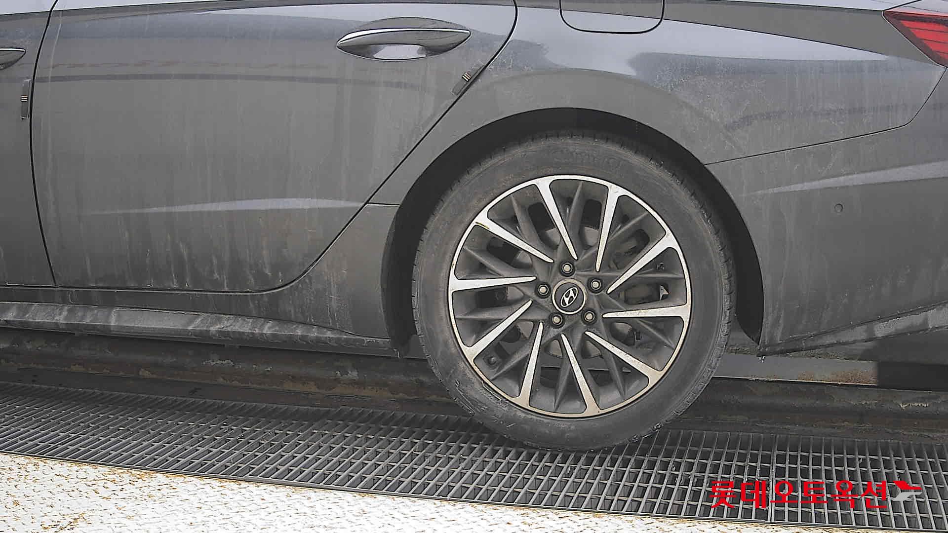 Hyundai Sonata id 3628806 из Кореи 22