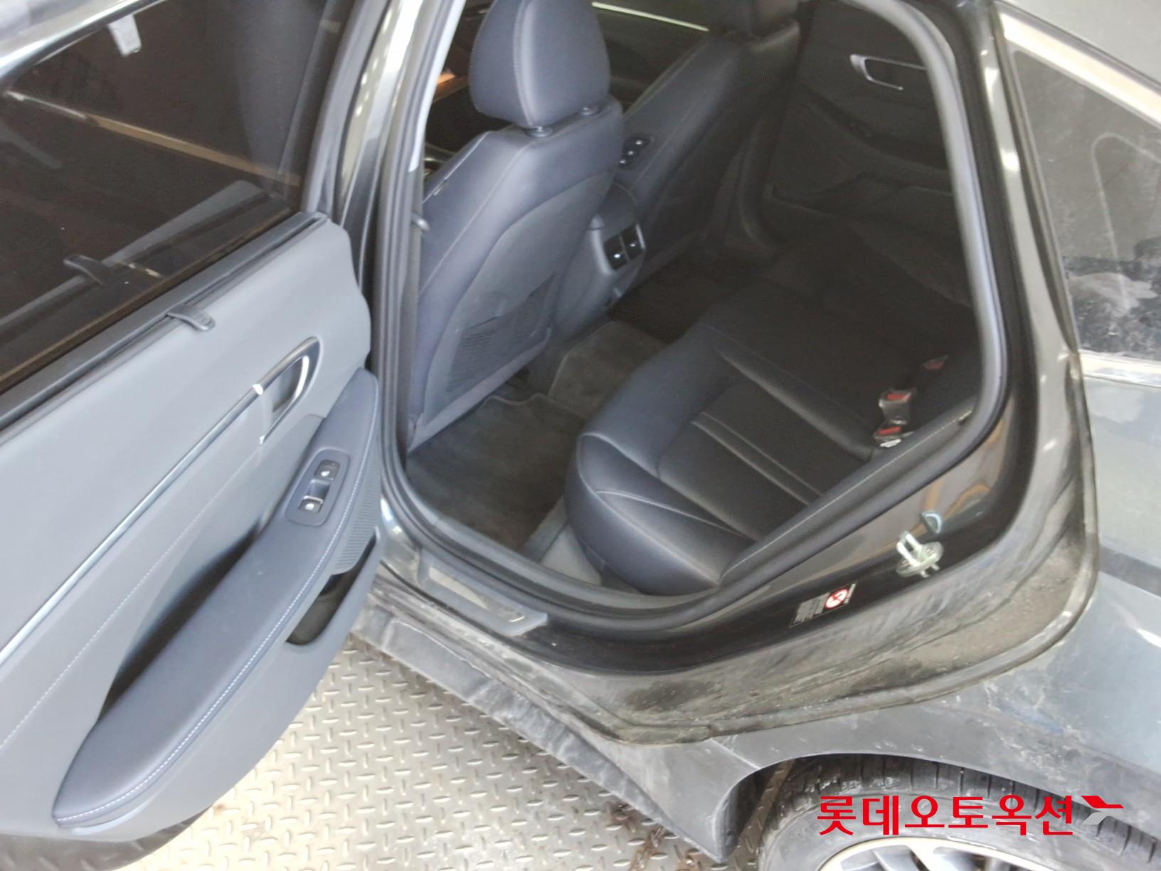 Hyundai Sonata id 3628806 из Кореи 36