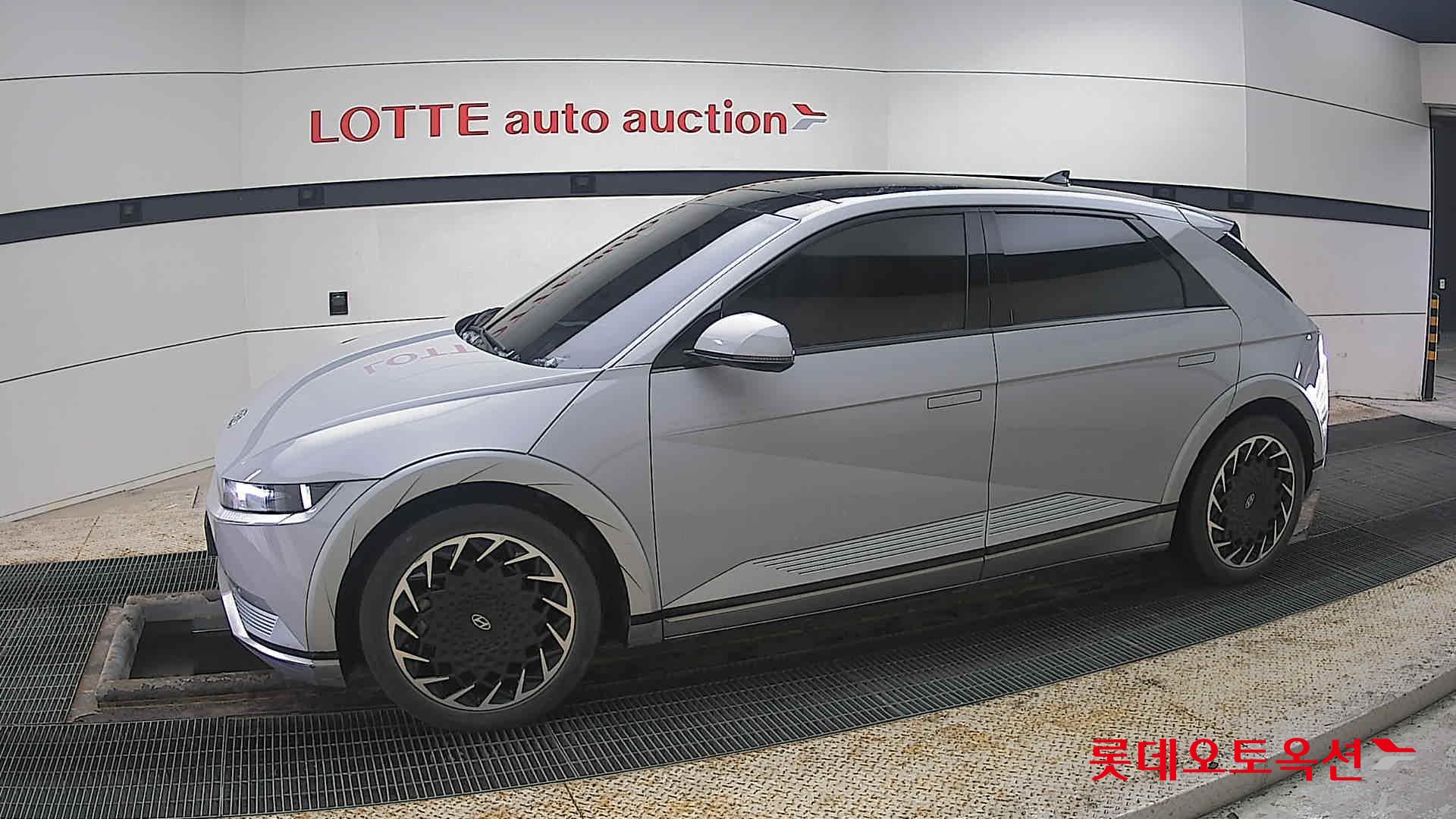 Hyundai Ioniq 5 2022 - Image 12