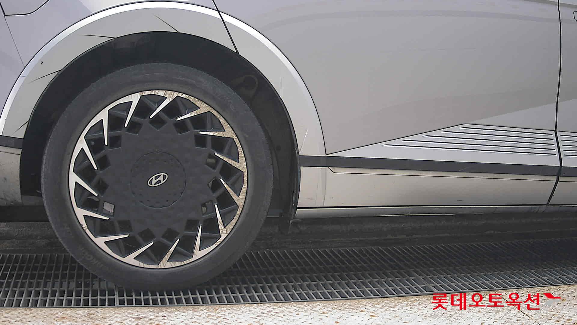 Hyundai Ioniq 5 2022 - Image 28