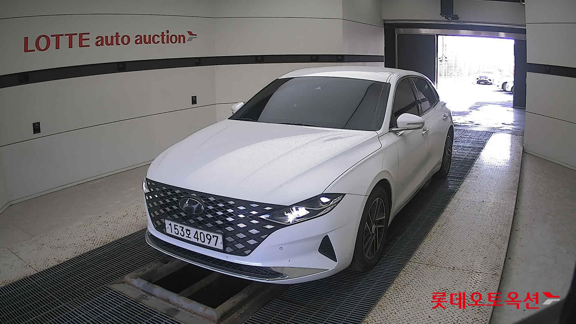 Hyundai Grandeur 2020 White cream (optional) из Кореи