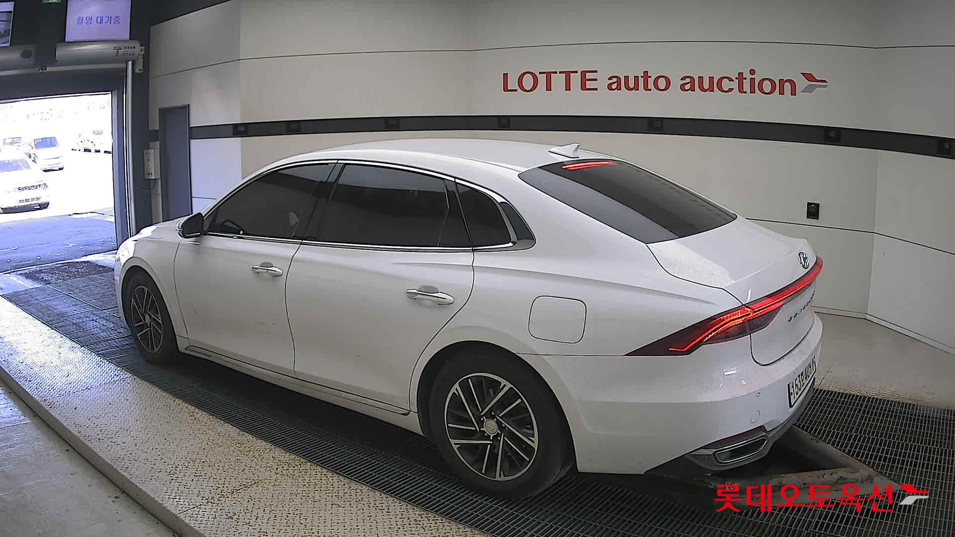 Hyundai Grandeur id 3633574 из Кореи 10