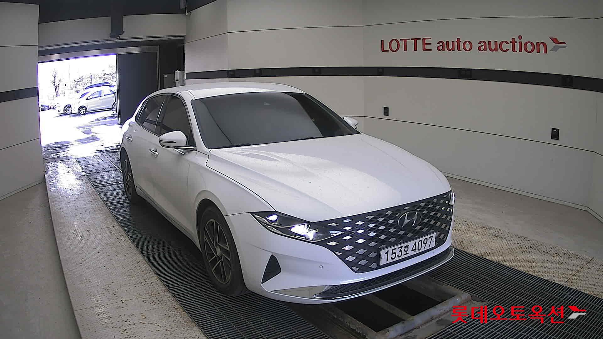 Hyundai Grandeur id 3633574 из Кореи 15