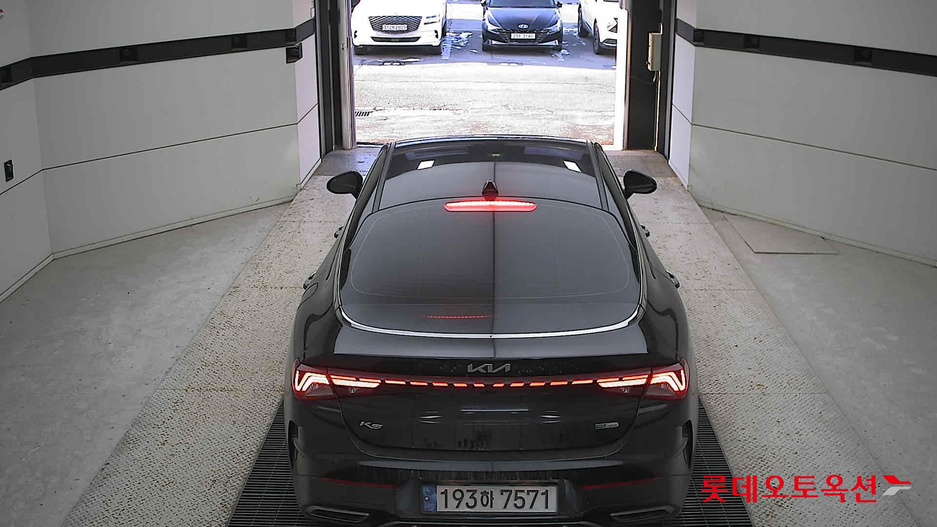 Kia K5 Hybrid 2022 Aurora Black Pearl из Кореи, фото 5