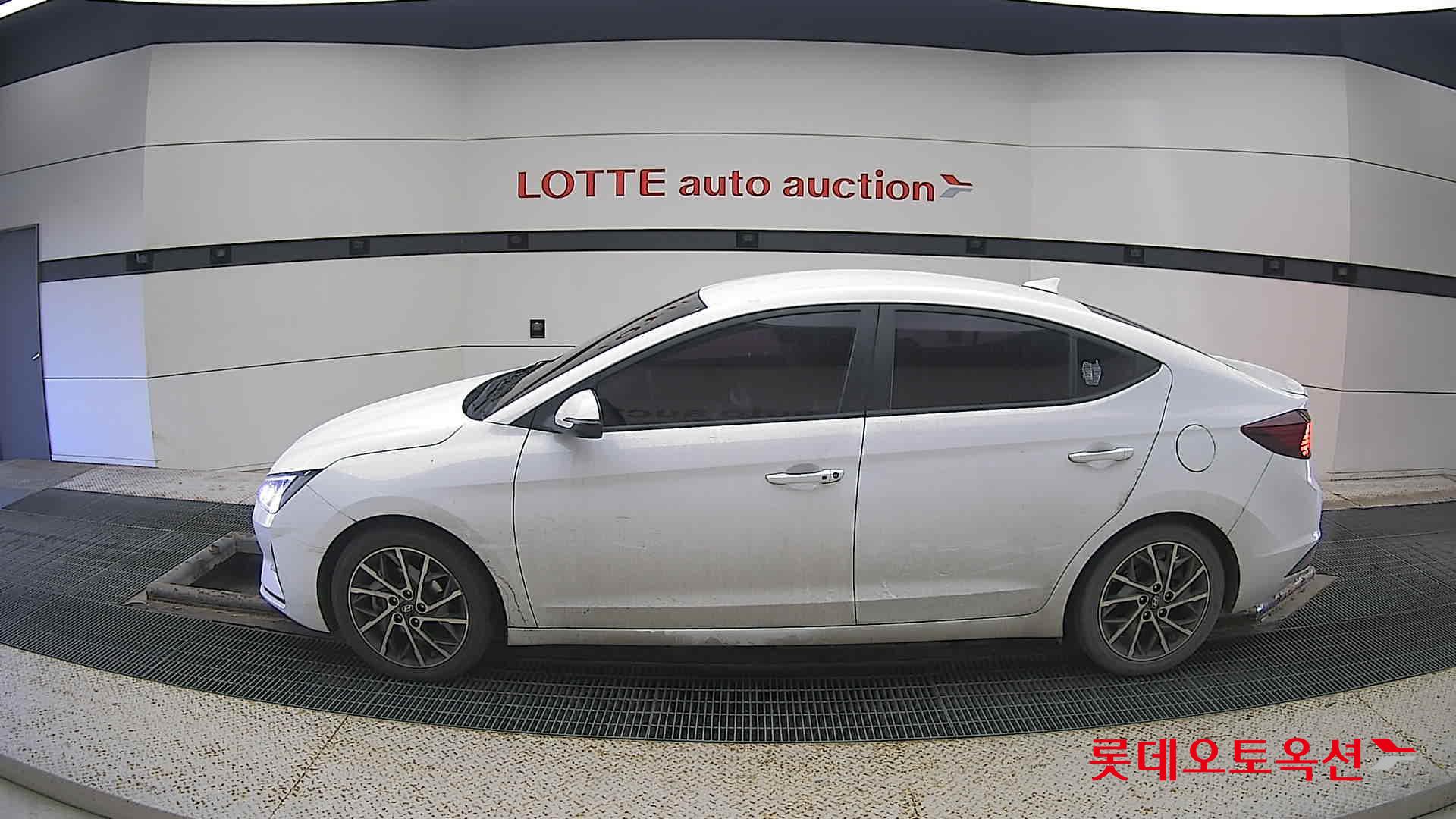 Hyundai Avante id 3633546 из Кореи 7