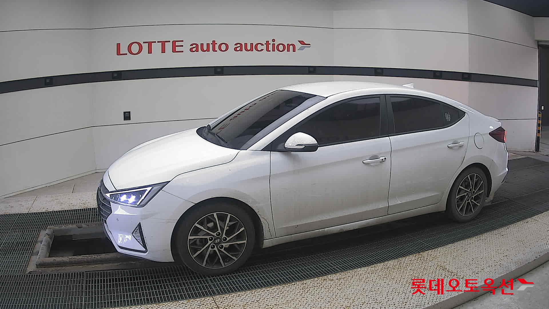 Hyundai Avante id 3633546 из Кореи 12