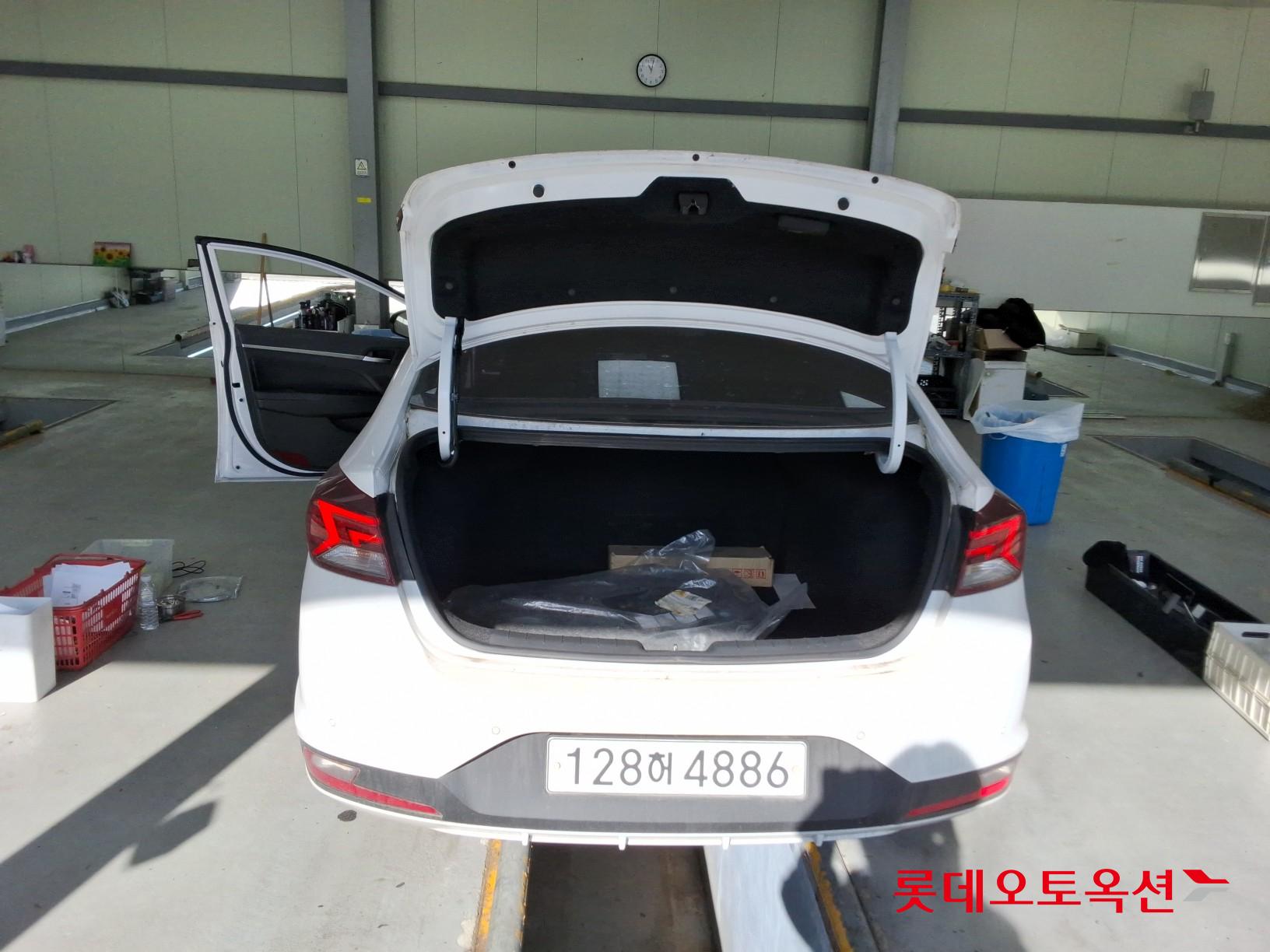 Hyundai Avante id 3633546 из Кореи 36