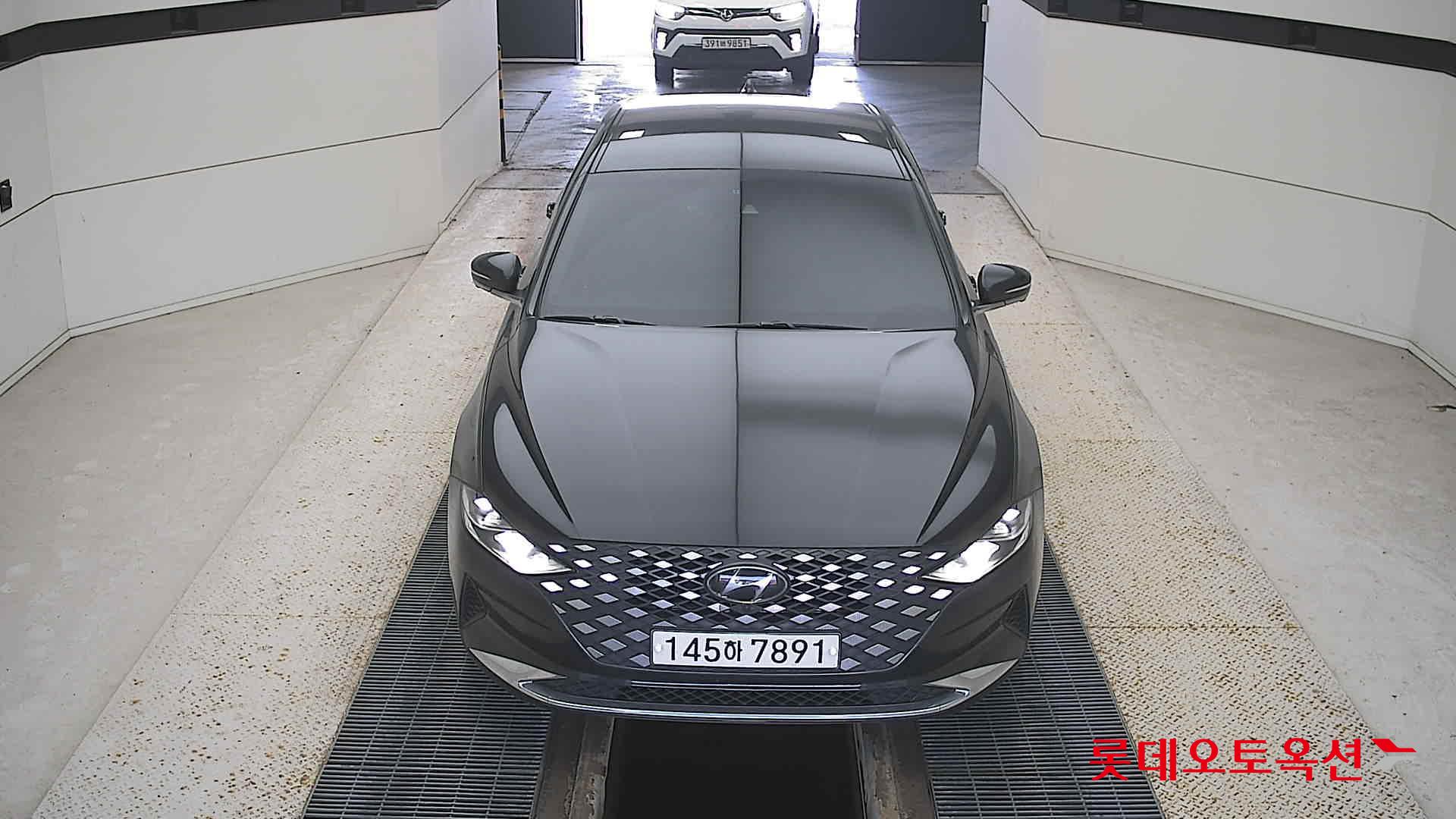 Hyundai Grandeur id 3628781 из Кореи 8