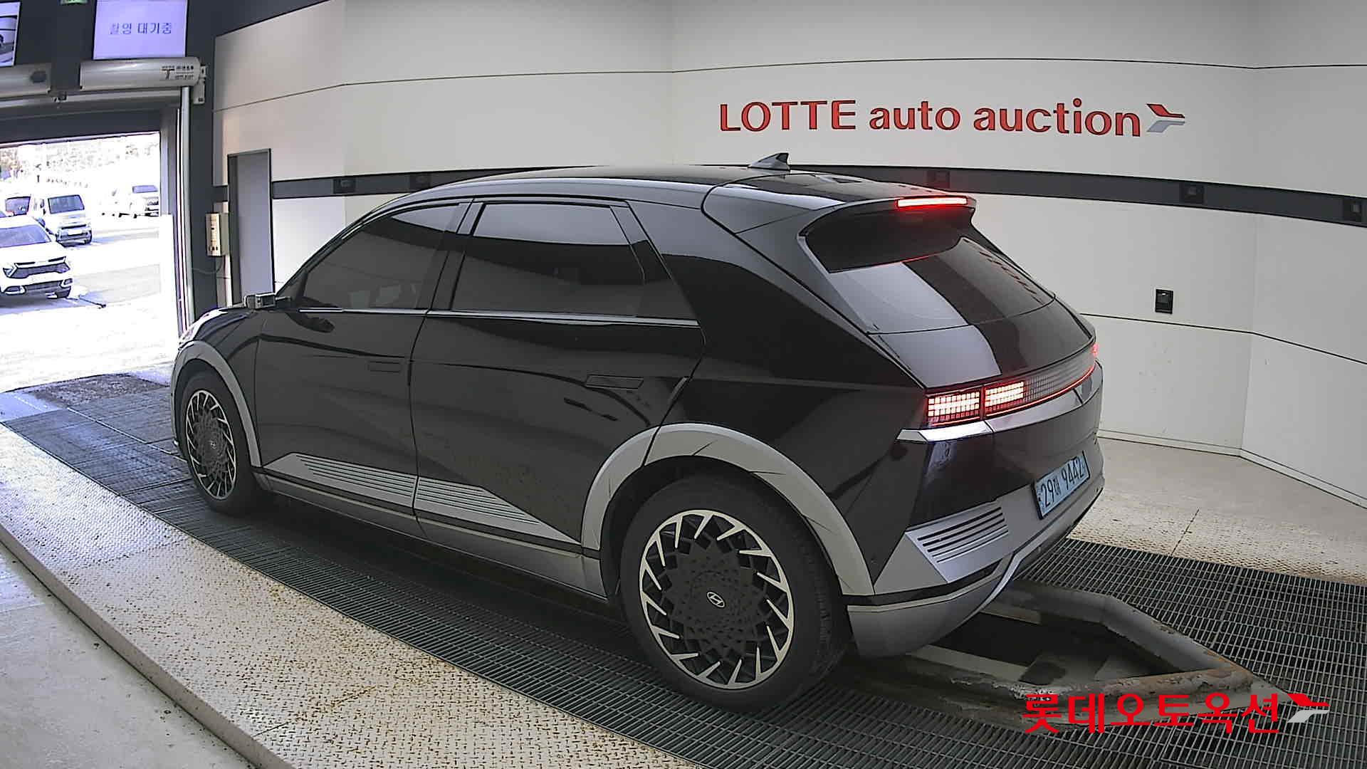 Hyundai IONIQ 5 id 3628762 из Кореи 10