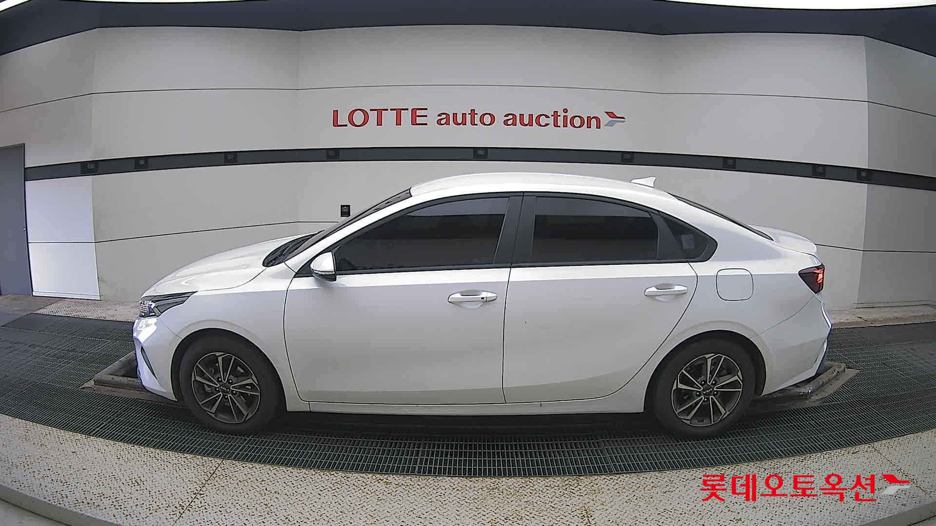 Kia K3 id 3628819 из Кореи 7