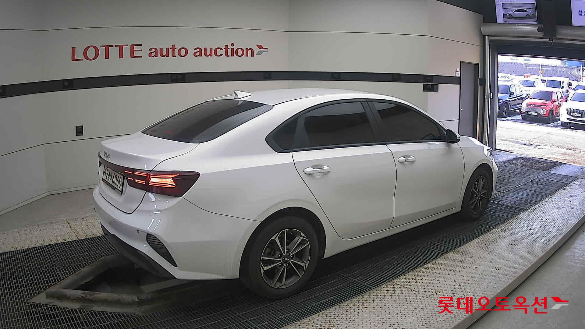 Kia K3 id 3628819 из Кореи 19