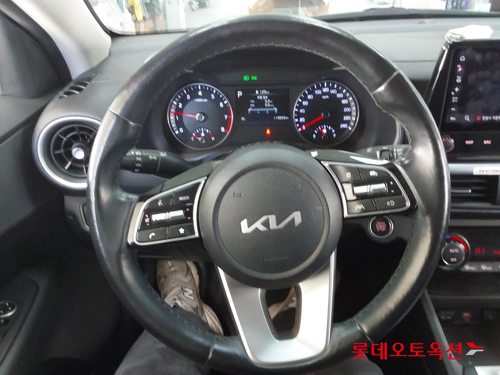 Kia K3 id 3628819 из Кореи 29