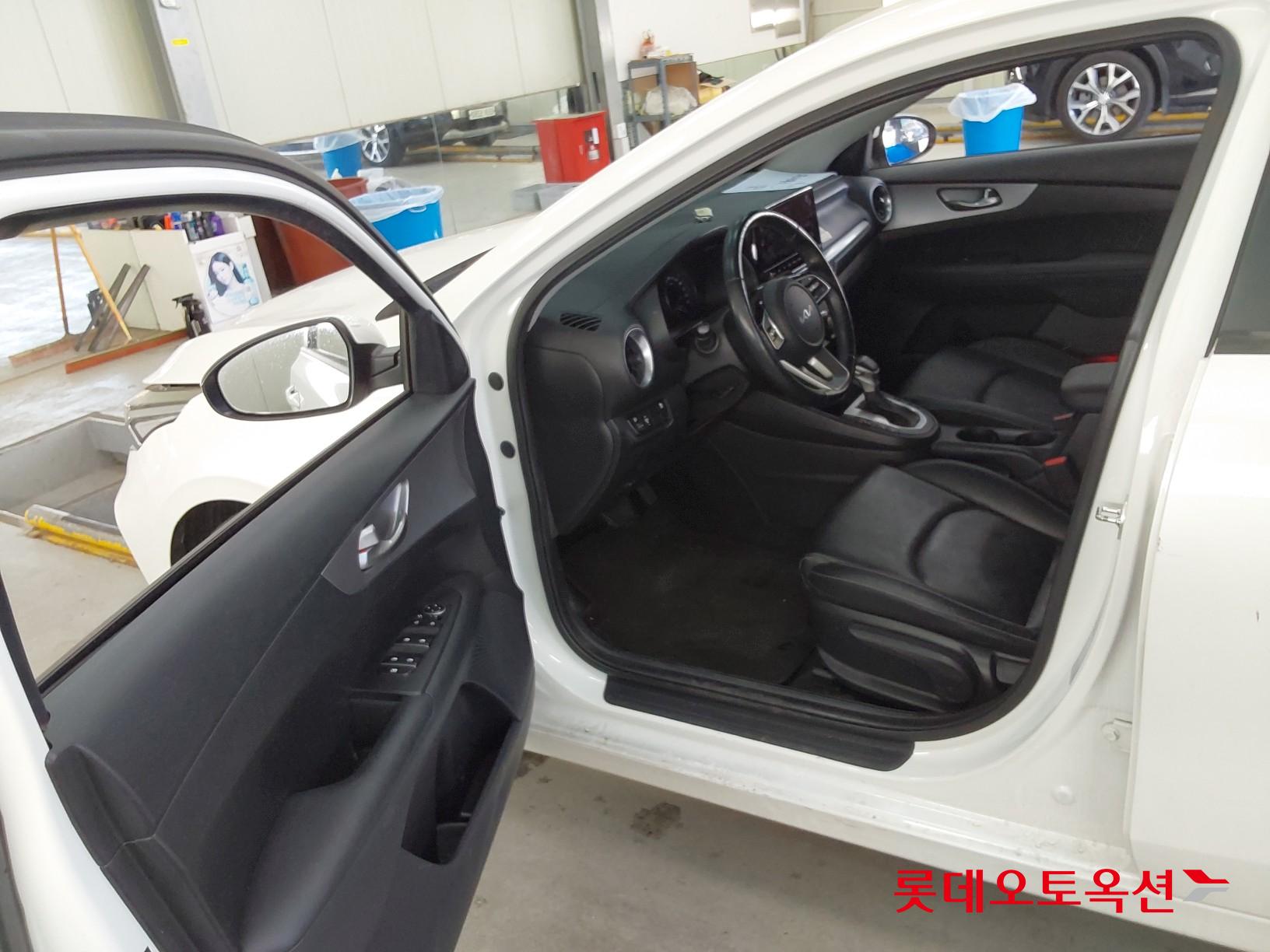 Kia K3 id 3628819 из Кореи 36