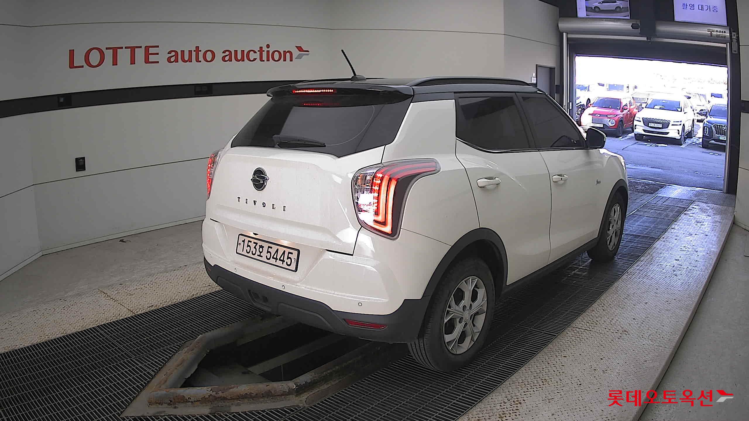 SsangYong Tivoli 2021 Grand White из Кореи, фото 4