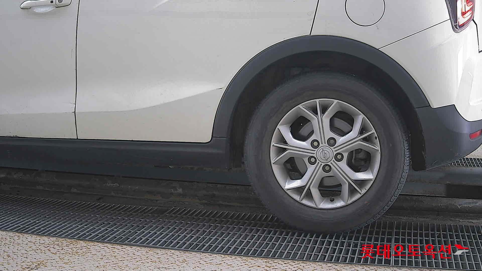 SsangYong Tivoli id 3633691 из Кореи 22